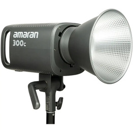 Aputure Amaran 300C с рефлектором